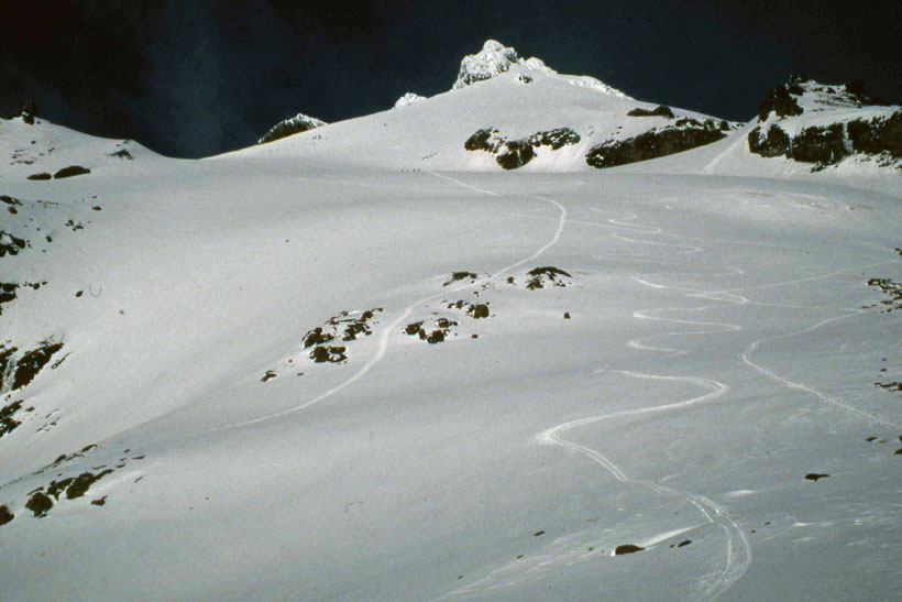 Turns on Glacier Peak